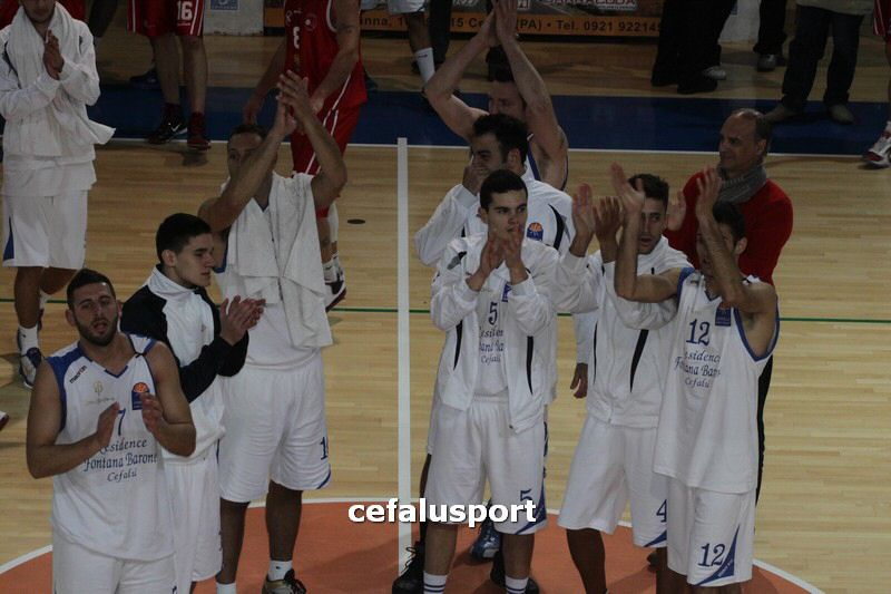120129 Aquila 184_tn.jpg